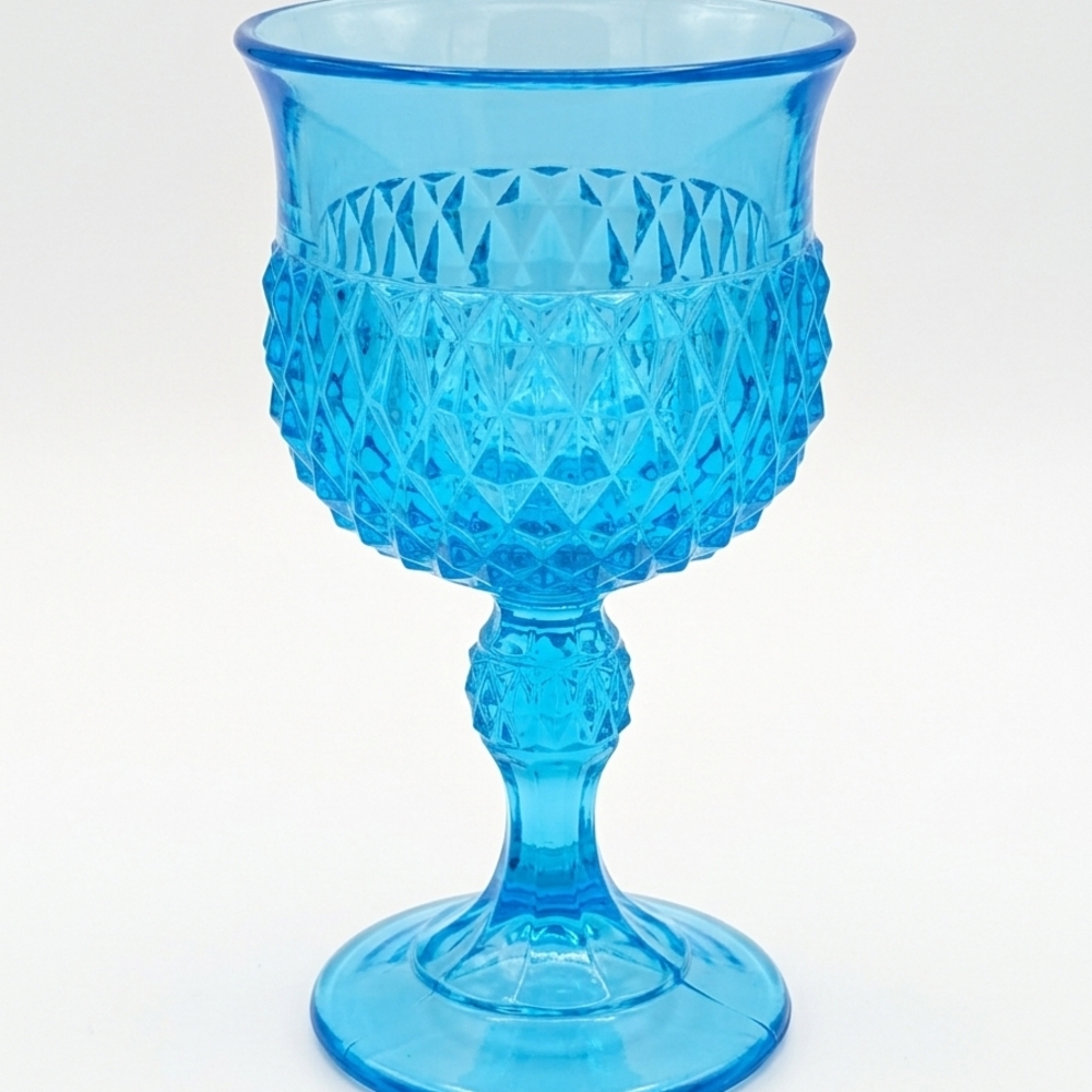 Blue Diamond-Pattern Goblet Glass